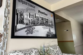 Super 8 by Wyndham Pontiac - Lobby