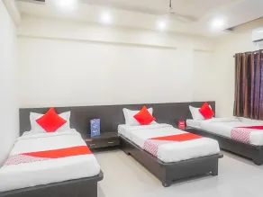 Hotel O Paradise Inn Talegaon Dabhade - Chambre