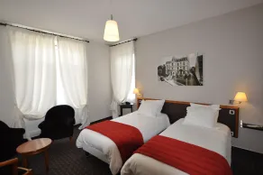 BRIT HOTEL CONFORT BAGNOLES NORMANDIE - Quarto