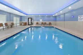Holiday Inn Express & Suites - Painesville - Concord by IHG - Piscine