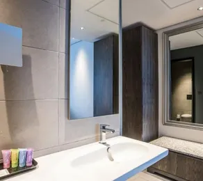Trademark Hotel, Trademark King Single Room in Nairobi No002 - Badezimmer
