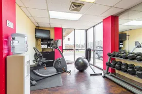 Ramada by Wyndham Columbus North - Salle de remise en forme
