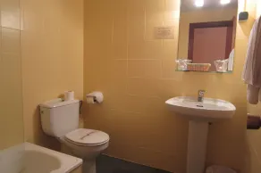 Hotel Azabache Susierra - Bathroom
