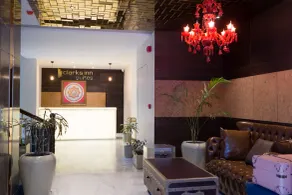 Clarks Inn Suites Kangra - Recepción