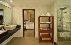 Park Inn By Radisson Amritsar Airport - Bathroom