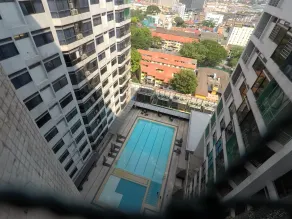 Bukit Bintang Apartment by Sarah's Lodge @ Fahrenheit88 - Vue de la chambre