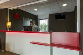 Inter-Hotel des Lys - Réception