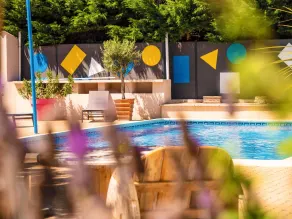 greet Hotel Marseille Provence Aéroport - Piscine