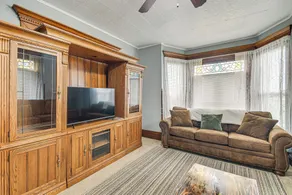 Countryside Biggsville Home w/ Yard, Dogs Welcome! - Intérieur