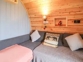 Whernside - Habitación