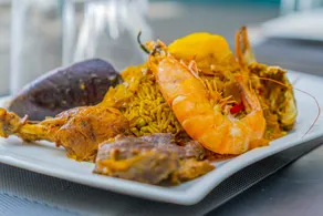 Hôtel Bachou - Restaurante