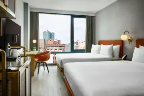 The George Manhattan, Tapestry Collection by Hilton+++ - Camera