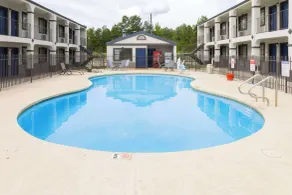 Motel 6 Nacogdoches, TX - Pool