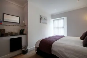 Farnham Hotel - Room