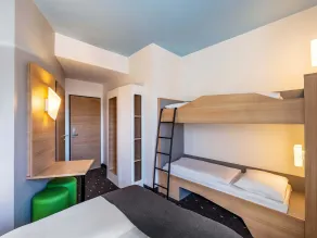 B&B Hotel Freiburg-Süd - Chambre