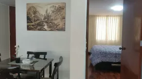 Eral Apartments Lima - Pasti in camera