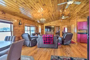 Bemus Point Retreat ~ 3 Mi to Chautauqua Lake - Interior
