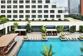 Sheraton Grand Bengaluru Whitefield Hotel & Convention Center - Pool