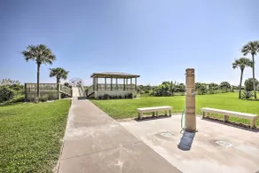 St Augustine Condo w/ Direct Ocean Access! - Intérieur