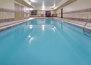 Holiday Inn Express Hotel & Suites Grand Island By IHG - Piscine