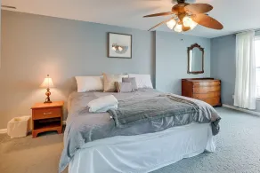 Lakefront Canandaigua Home w/ Dock & Kayak! - Innvendig