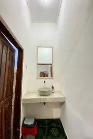 Duyung Rooms & Resto Gerupuk - Salle de bain