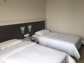 Somerset Hotel - Zimmer