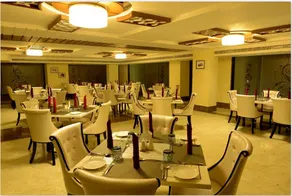 Hotel Bhargav Grand - Restaurante