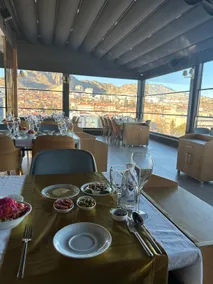 JOYANA OTEL - Restaurant