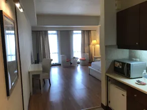 Times Square Service Suites - Chambre