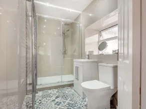 Dove Cottage - Bathroom