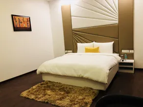 Vivid Boutique Hotel, Medanta, Gurugram - Room