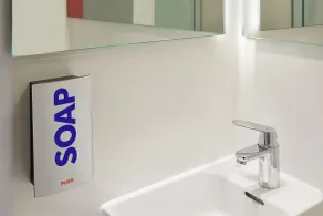 ZIP by Premier Inn Cardiff - Bathroom