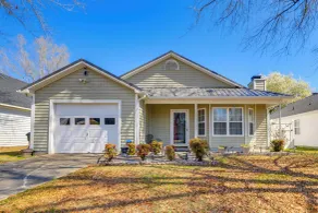 5 Mi to Dtwn New Bern & Quiet Cove: Home w/ Yard! - Interiör