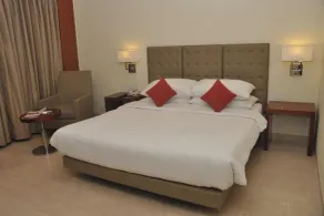 Hotel The Hans - Connaught Place, New Delhi - Quarto