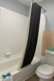 OYO Hickory House Inn - Salle de bain