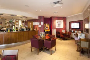 Premier Inn London Wembley Park - Restaurant