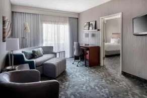 Stoughton Inn - Room