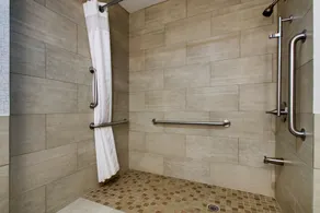 Holiday Inn Express Hotel & Suites Lebanon by IHG - Room