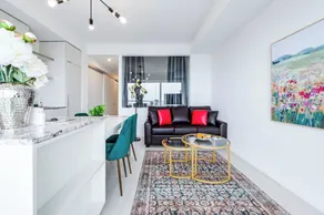 Altitude Suites on Yonge - Downtown Toronto Near SickKids & Eaton Centre - Chambre