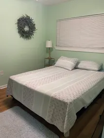 Rivertown Bungalow - Room