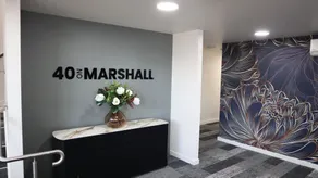 40 on Marshall Boutique Hotel - Rezeption