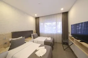 leto city hotel - Room