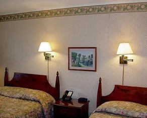 West Road Motel - Room