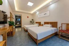 ManBuYunDuan.Theme Inn - Zimmer