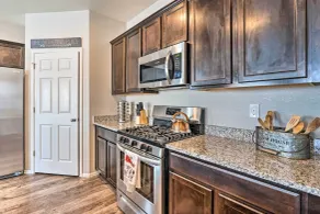 Dreamy Windsor Home with Grill ~ 3 Miles to Lake! - Interior