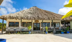 Captain Morgan's Retreat - Lobby