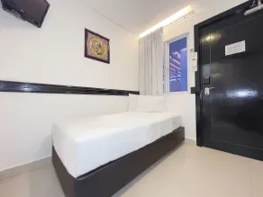 The Snooze Hotel Marine Parade - Room