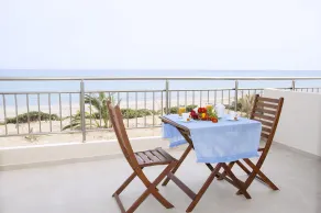 Maravel Star Art Hotel - Vue de la chambre