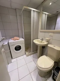 Loft in Siwar-Zouk- 2 minutes from hotel Le Royal-Dbayeh- by car - Badeværelse